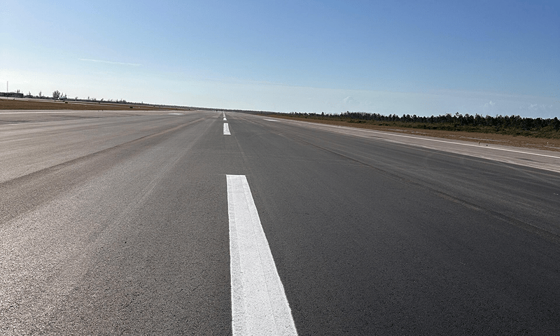 A picture of the new runway.
