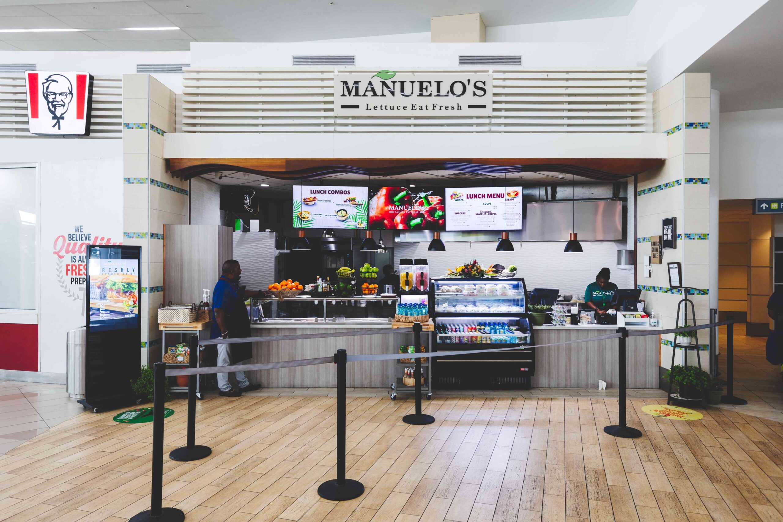 The front of Manuel's restaurant.